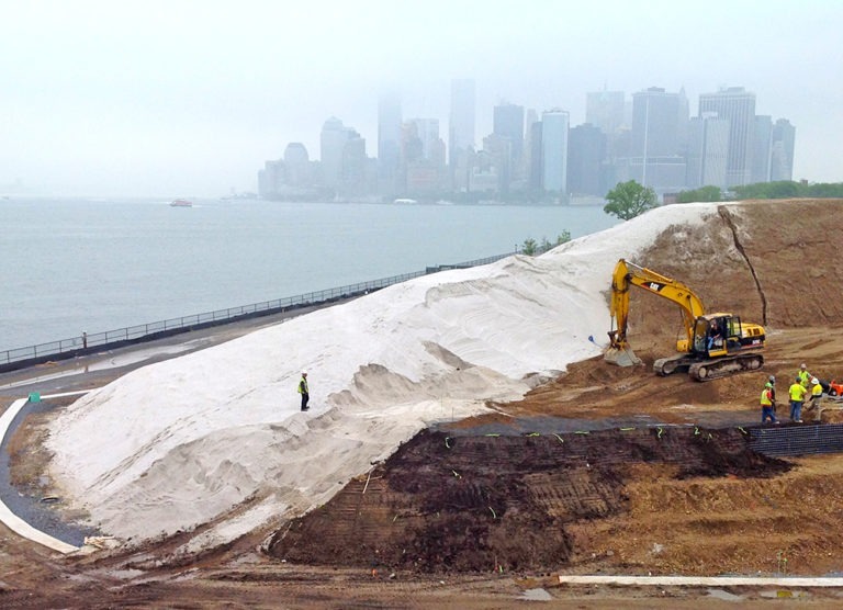 Governors Island, Hill West