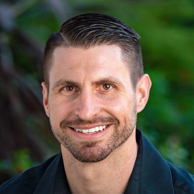 Headshot of male, Kevin Loeb