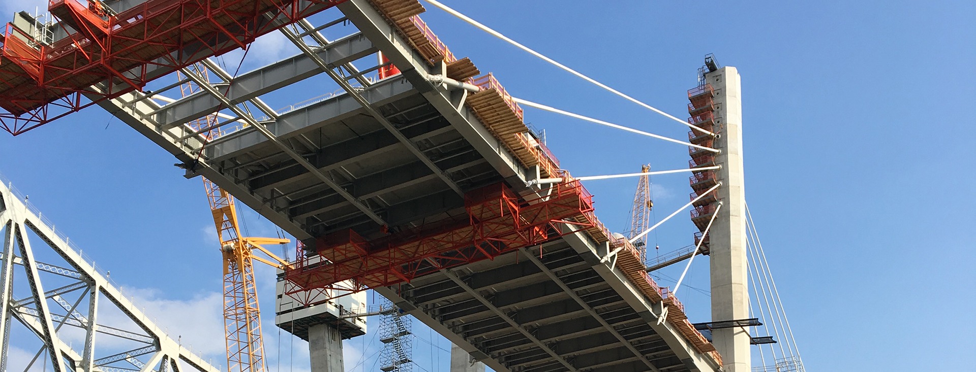 The new Goethals bridge during construction