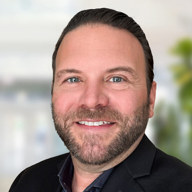 Luke McCartney headshot