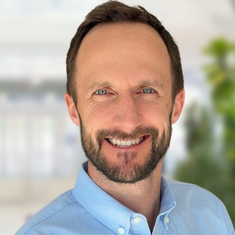 Steven Norton headshot